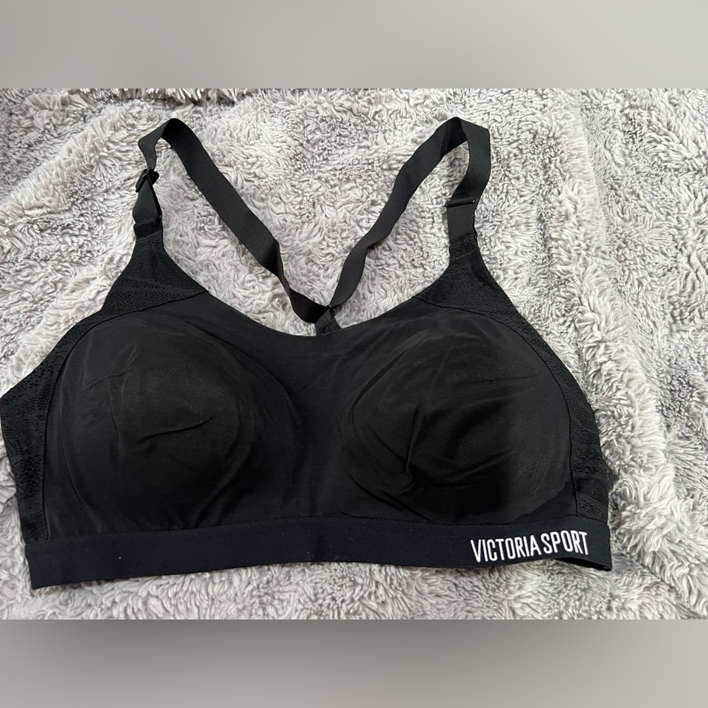 Victoria's Secret Black Sports Bra